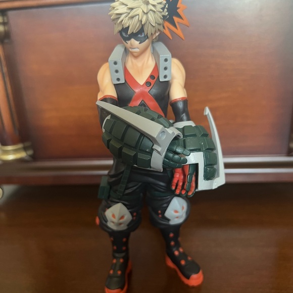 Bakugo Action Figure - Picture 1 of 4